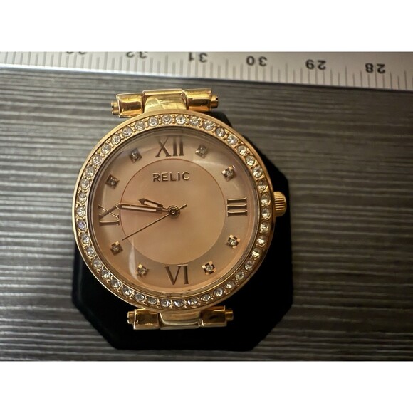 Relic By Fossil Women\'s  Rose Goldtone Bracelet Watch ZR34335 Beautiful Pink
